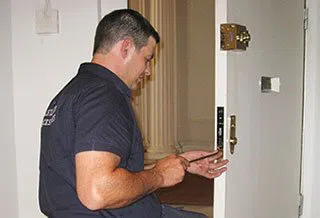 Safe Key Locksmith Service Moonachie, NJ 201-367-1916 - locksmith-6